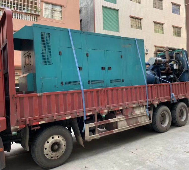 杂多如何在不同负载率下确保 400KW 柴油发电机组的正常运行？