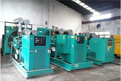 杂多如何判断汽油发电机组电瓶的使用寿命？